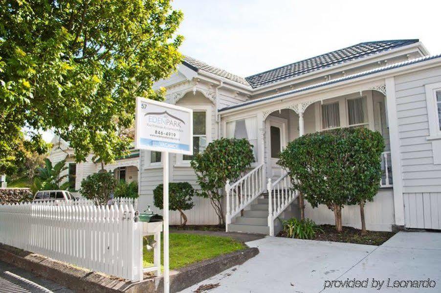 At Eden Park Motel Auckland Exterior foto